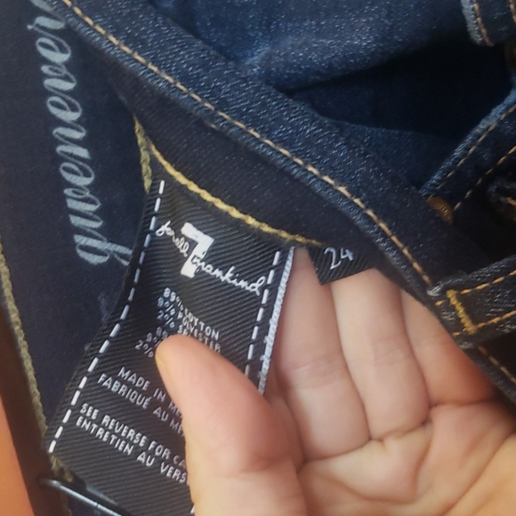 7 for all mankind dark wash distressed skinny Jean - Picture 3 of 3